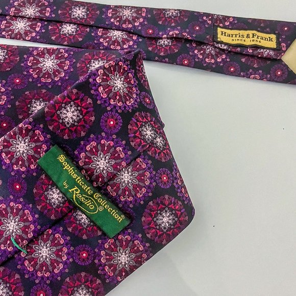 VINTAGE! - Sophisticate Collection by Resilio - Men's Wide Necktie - Picture 1 of 5